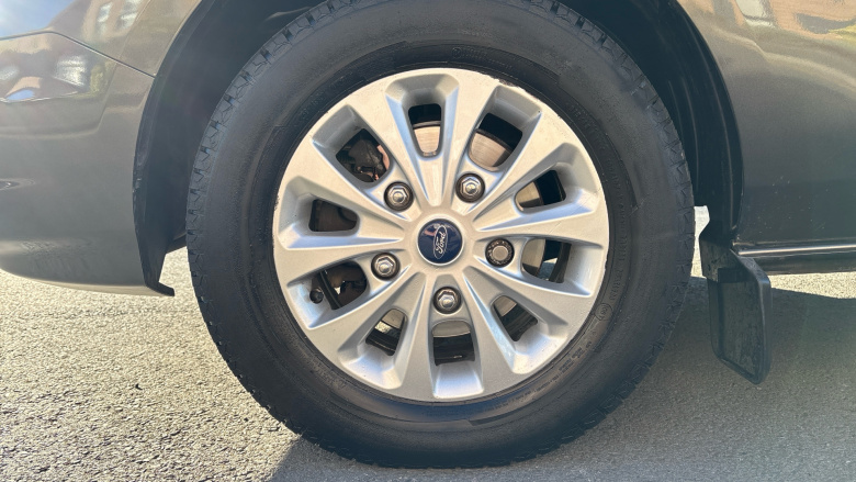 Ford Transit Custom 340 L1 Diesel Fwd 2.0 EcoBlue 170ps Low Roof Limited Van Auto